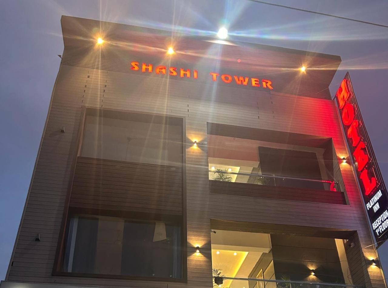 Hotel Platinum Inn Ludhiana Exterior foto